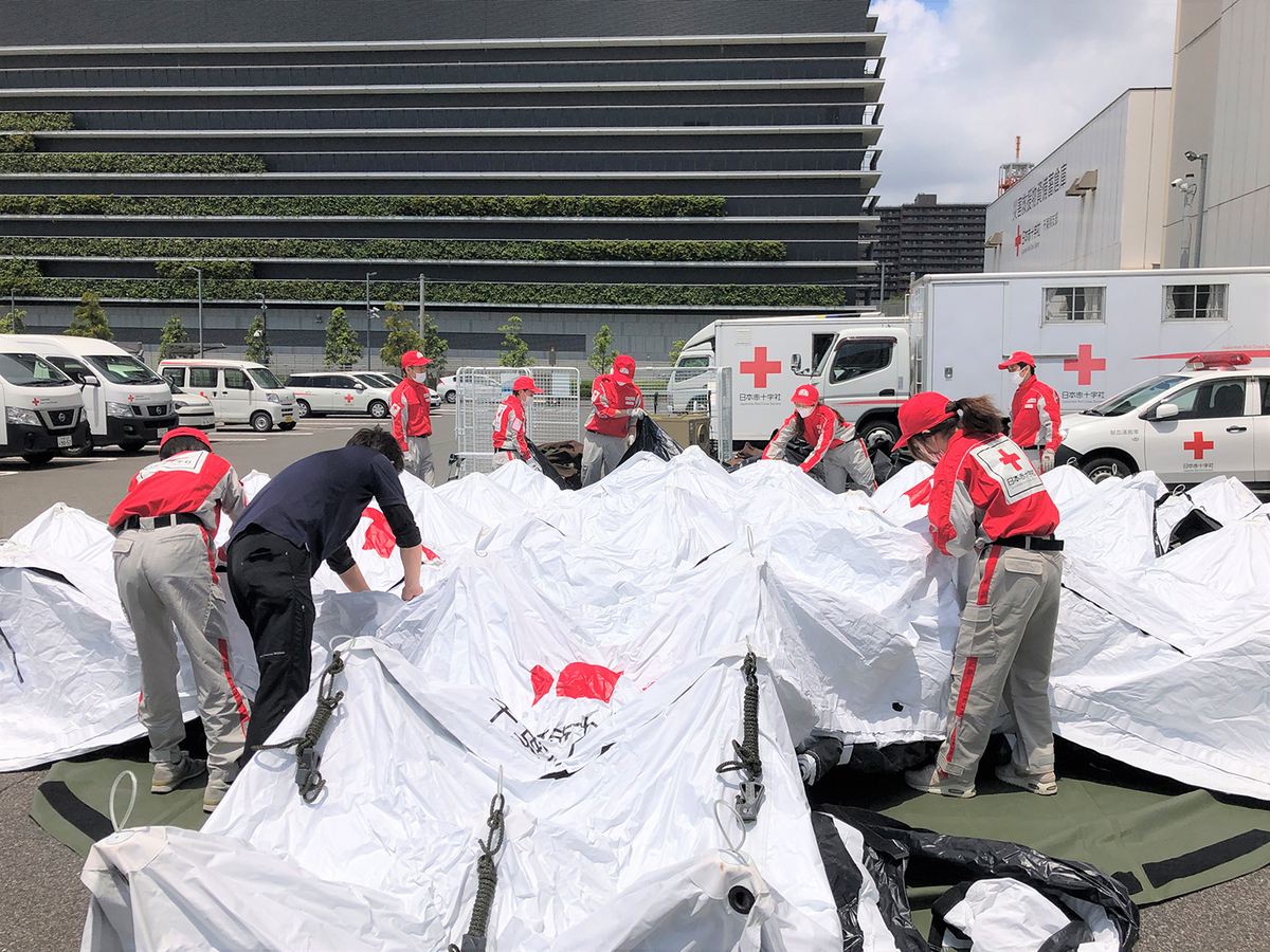 救護所用大型テント設営訓練を行いました｜日本赤十字社千葉県支部